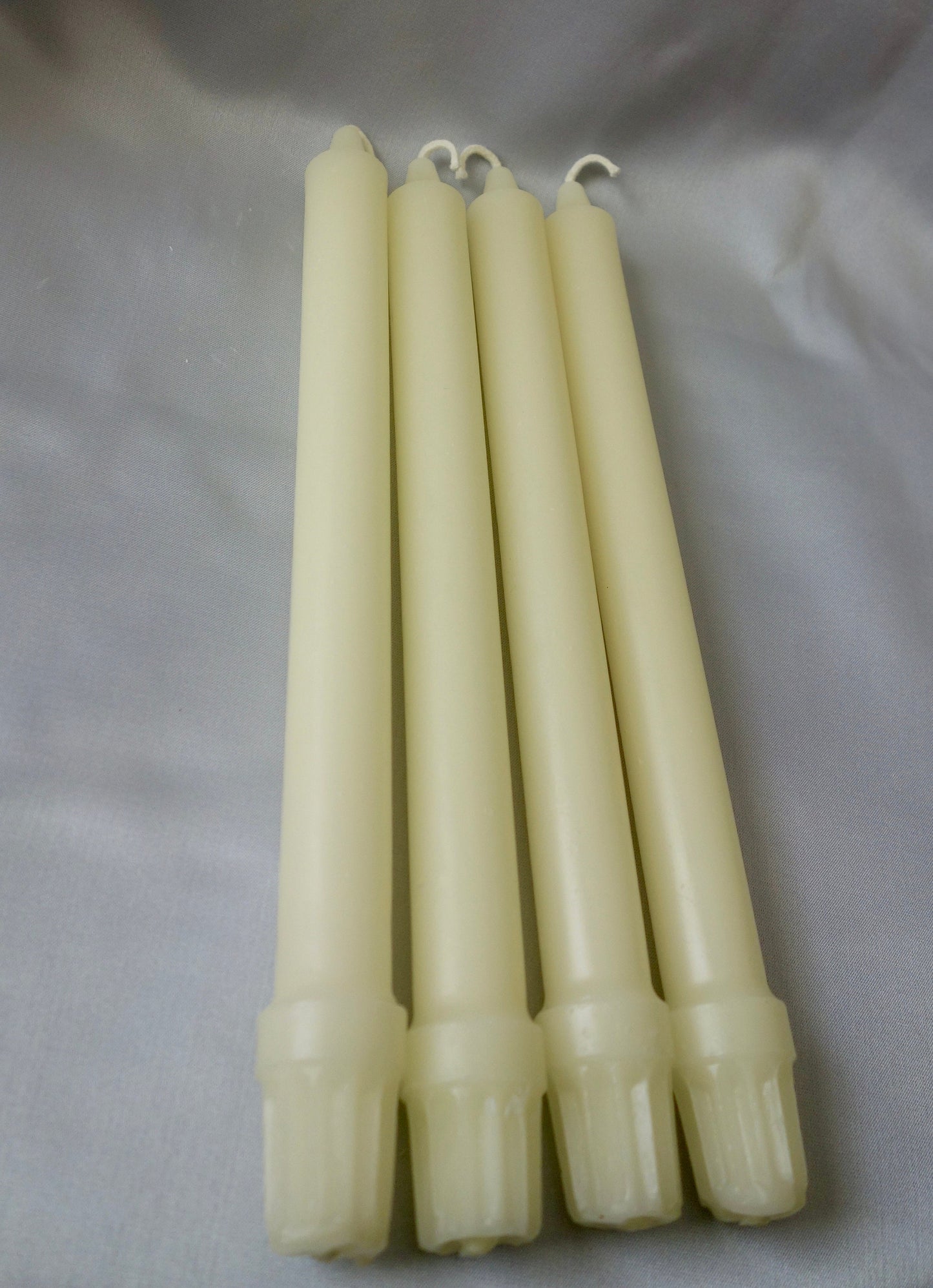 Pure natural beeswax 10 inch colonial natural yellow beeswax or white beeswax