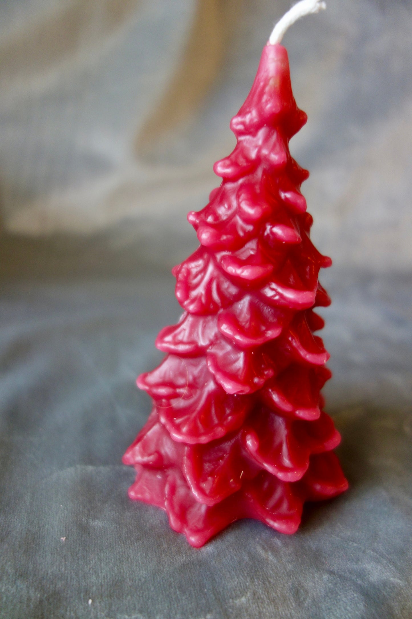 Pure beeswax Christmas tree candle